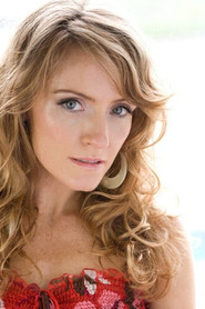 Helene Joy — фото