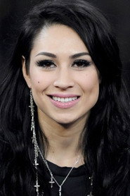 Cassie Steele — фото