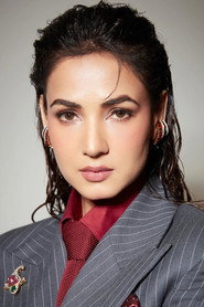 Sonal Chauhan — фото
