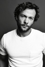 Kyle Schmid — фото
