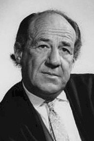 Michael Hordern — фото